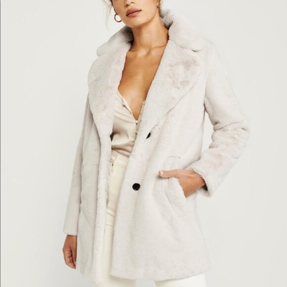 (NWT) Abercrombie & Fitch - faux fur cream coat (large) - Picture 1 of 6